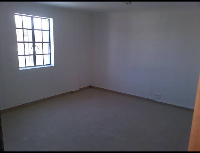 380M² FACTORY TO LET IN ELSIES RIVER INDUSTRIAL